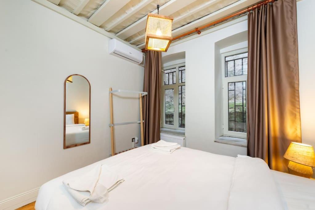 Daire Maison Chic - Newly Renovated 3br In Center İstanbul