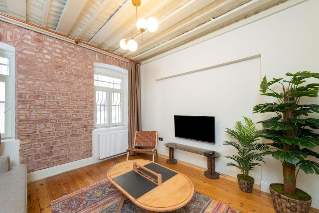 Maison Chic - Newly Renovated 3br In Center