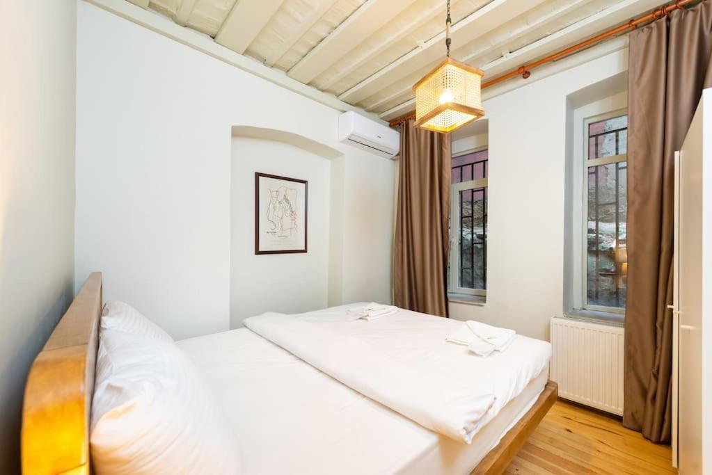 Daire Maison Chic - Newly Renovated 3br In Center *