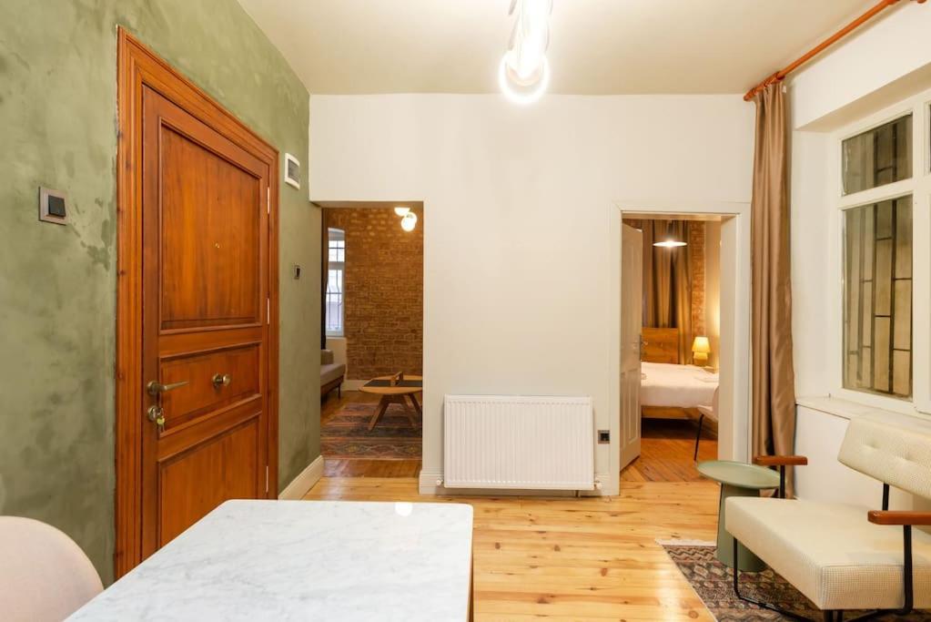 Maison Chic - Newly Renovated 3br In Center * İstanbul