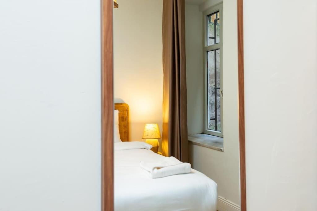 Daire Maison Chic - Newly Renovated 3br In Center *